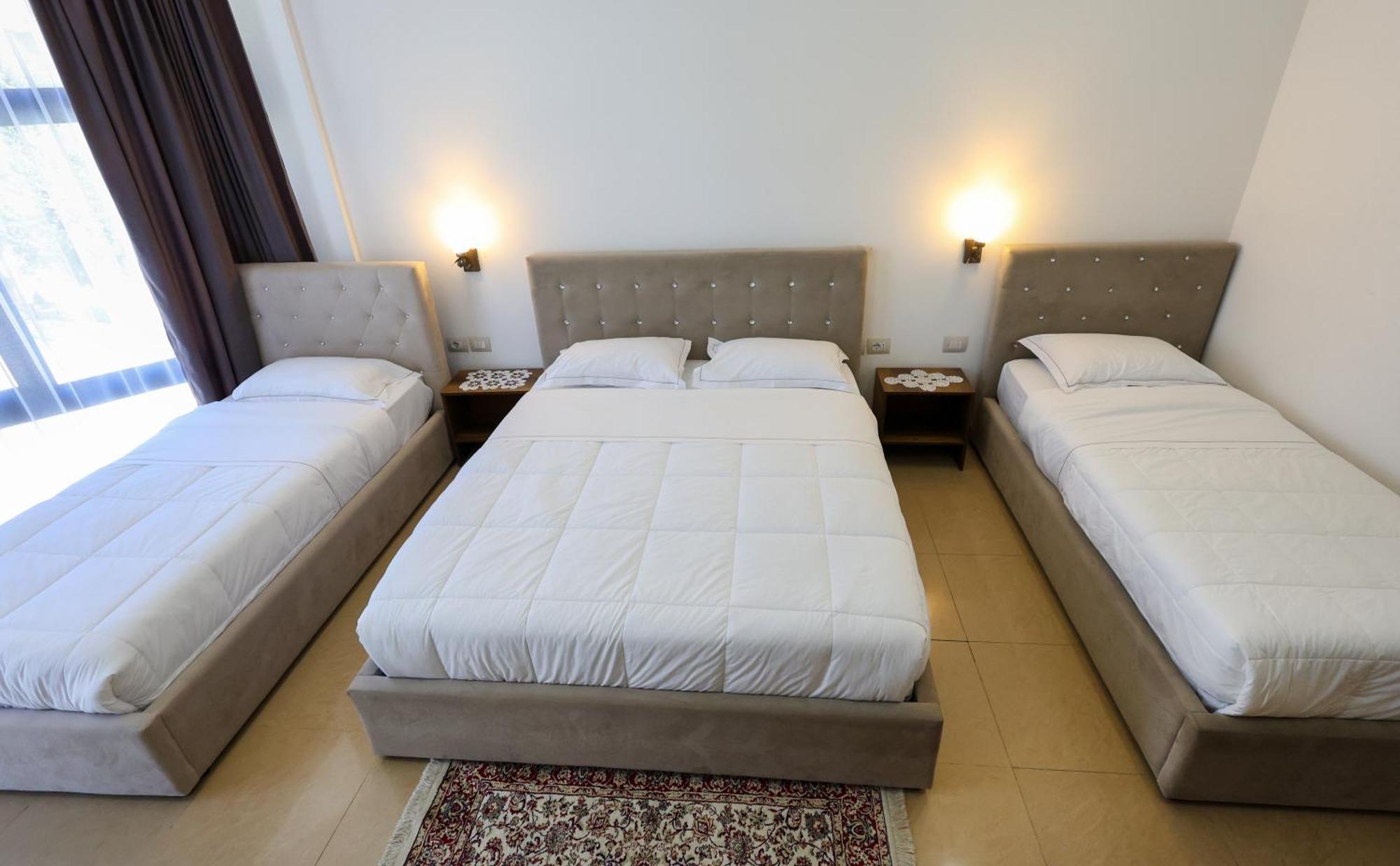 Hotel Republika Berat Dış mekan fotoğraf